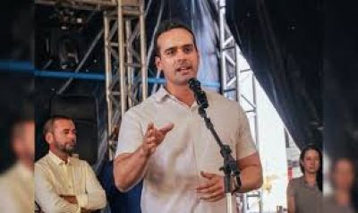 Governador Lucas Ribeiro assina ordem de serviço da Vila Olímpica de Sousa durante Orçamento Democrático