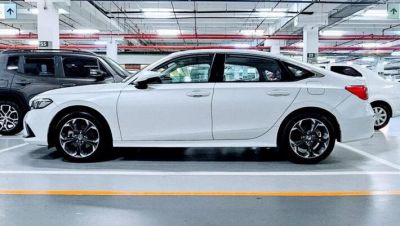 Honda Civic híbrido perde R$ 65.000 de valor e custa menos de R$ 180.000